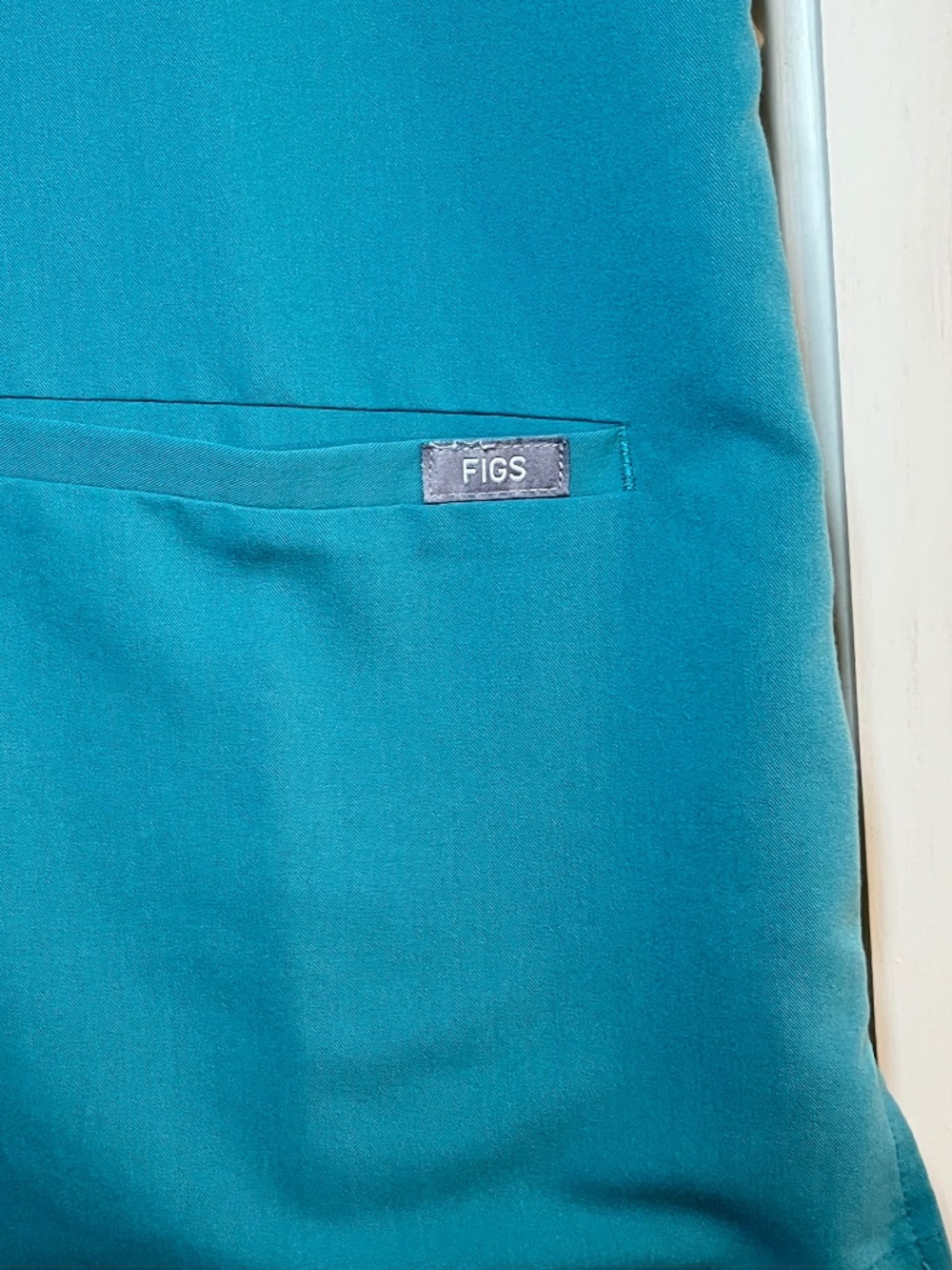 Figs Casma Scrub Top Marine Cactus Size M PO# 1534 - Picture 3 of 7